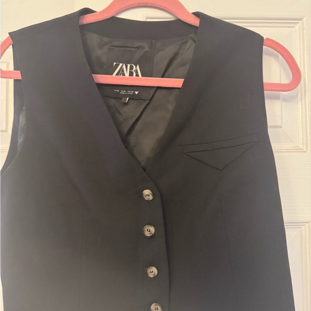 Zara Black Sleeveless Crop Top